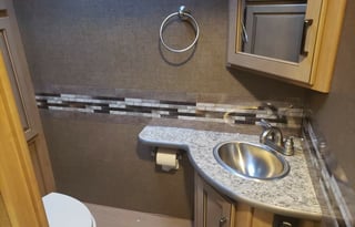 2019 Thor Motor Coach Hurricane 35M