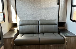 2022 Winnebago Micro Minnie 2306BHS