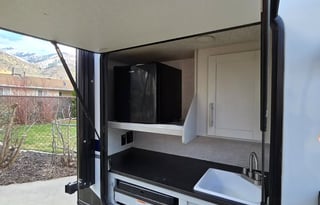 2021 Bullet Premier - 23RB - 1/2 Ton Towable