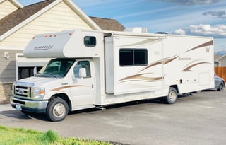 2015 Winnebago 30F Airport Delivery! "TURN KEY!!!"