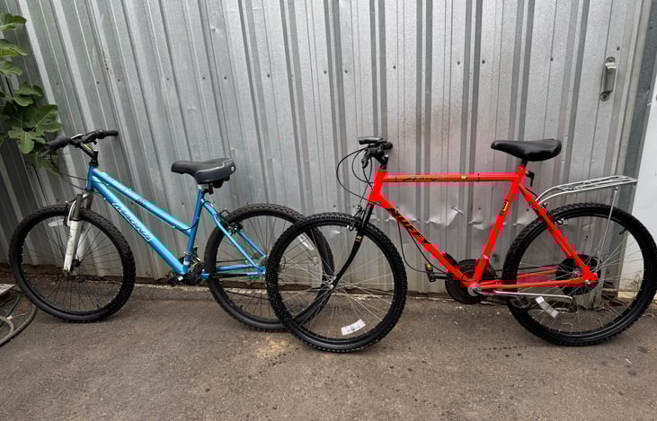 Mountain bike and cyclocross bike for guests use with 4 bike rack. Available on request.