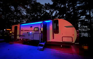 LUX & COZY Grey Wolf Black Label Edition