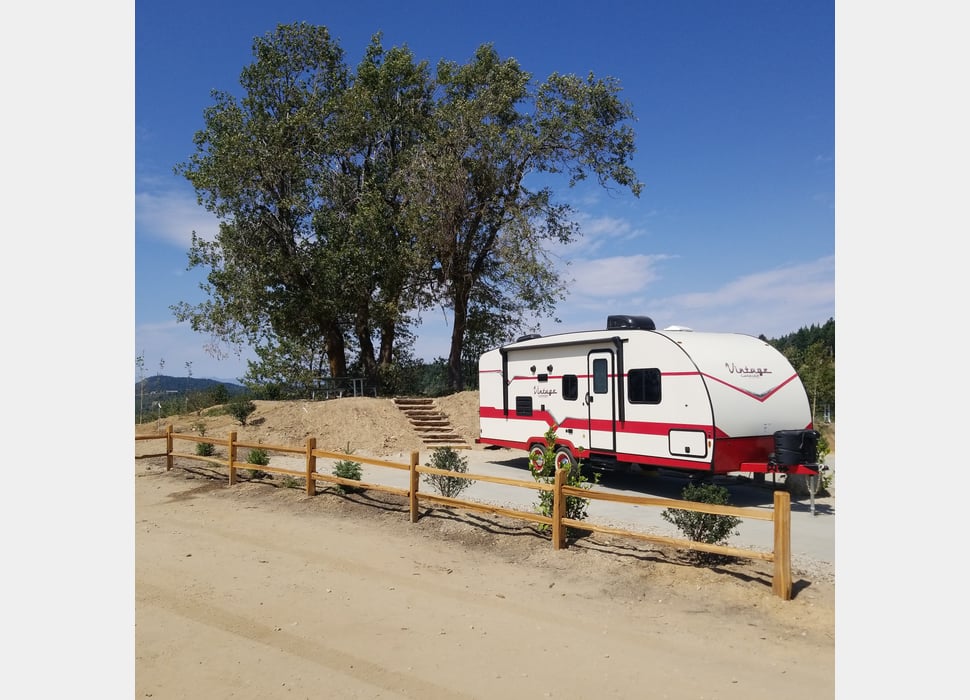 Travel Trailer rentals in Riverside