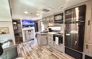 Modern and Welcoming Family Fun Camper Rental