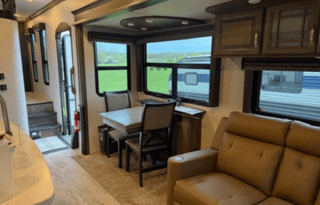 2018 Keystone RV Montana RMI1722