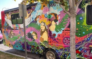Colourful and custom Art RV ! Mary Pickford.