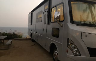 Renovated - WiFi, Pets, Jeep, Off-Grid, 24/7 Help