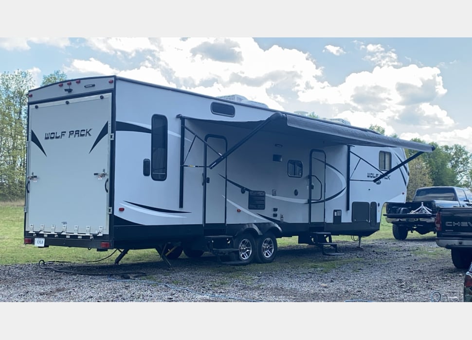 Fifth Wheel rentals in Niles