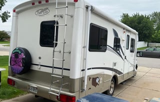 Ol' Bootstrap sail with coffee and comfort!