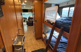 Relax & Unwind – Luxury RV Around OCMD!