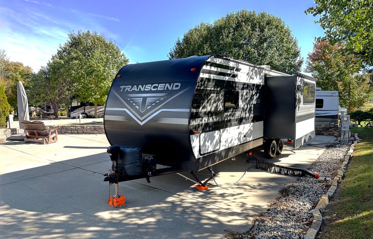 Experience "Noble" with our 2022 Grand Design Transcend Xplor 265BH located near Table Rock Lake near Branson Missouri and Lake Of The Ozarks. Thank you from us at Stone Mountain RV & Camper Rentals!