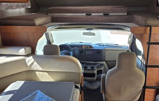 2019 Winnebago Minnie Winnie 22R