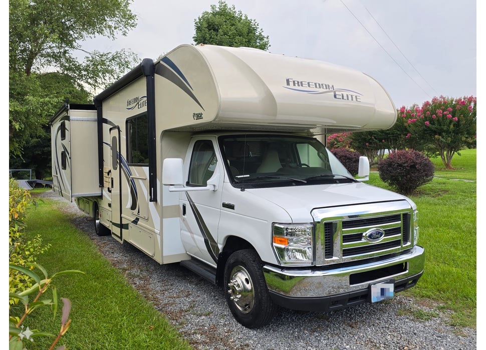 Class C Motor Home rentals in Denver