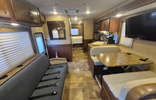2016 Thor Motor Coach Freedom Elite 29FE