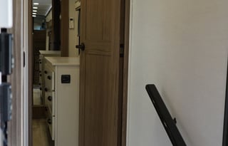 2024 Alliance Paradigm 395DS Paradise on Wheels