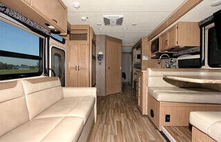 2018 Thor Motor Coach ACE 30.2