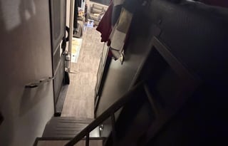 family size 2 bedroom Spacious Luxury Fifth Wheel