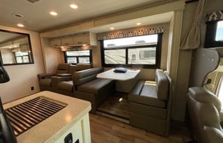 2022 Jayco Greyhawk 30Z