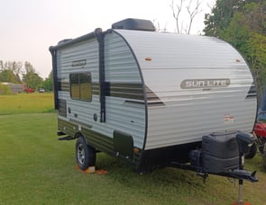 Sunset Park RV Sun-Lite 16BH