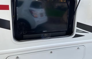 2020 Thor Freedom Elite 30FE Sleeps 8 Clean!