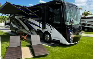 The Presidential,  Entegra Coach Reatta 39T2