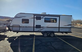 2021 Jayco Jay Feather 22RB