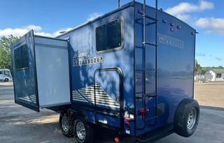 The Mighty blue winnie