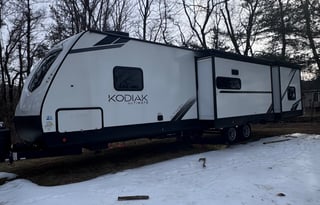 Dutchman Kodiak Ultimate RV
