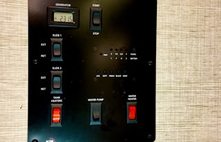 Two Tall Travel Luxury 2022 Entegra Vision 27A