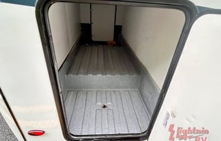 Forest River Sunseeker LE Model 2850SLE Motorhome