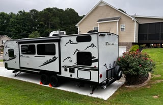 Elite Escape RV Rentals Co.   -   Delivery Only
