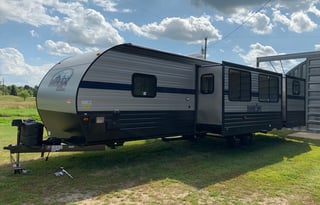 2020 Cherokee 304BH Patriot Edition