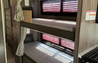 2022 Entegra Odyssey 31F with Double Bunk Beds