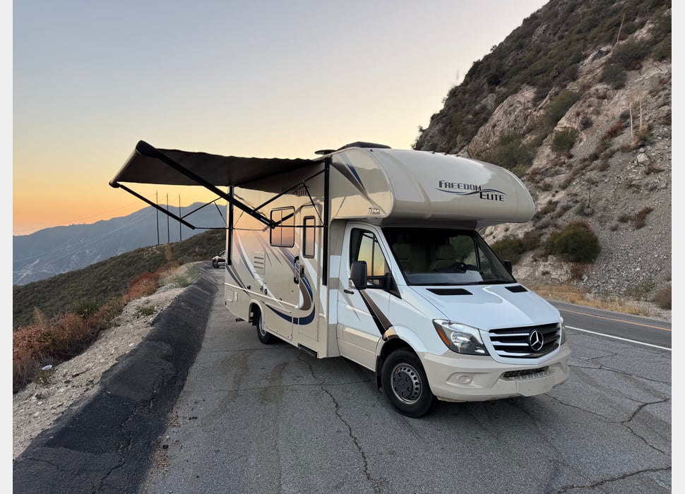 Class C Motor Home rentals in Oxnard