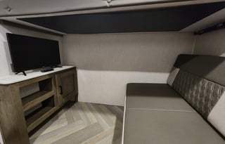 Glamping with Bunkhouse!