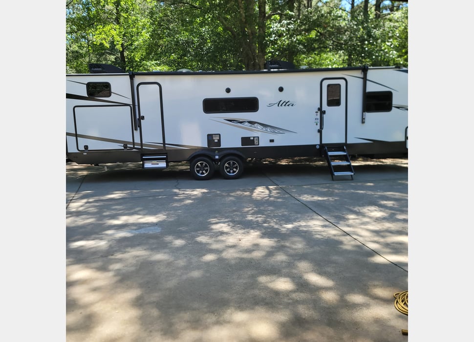 Travel Trailer rentals in Summerville