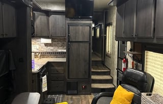 Shaw’s Pet/Kid Approved Camper Rental