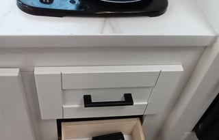 2026 LIGHTWEIGHT - SLEEPS 8 ANY TRUCK CAN PULL!