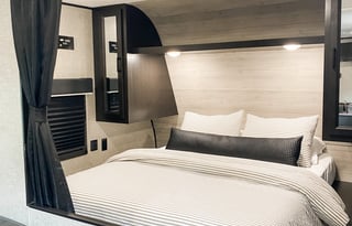 Bunk House! 2022 Jayco Jay Flight SLX 264BH