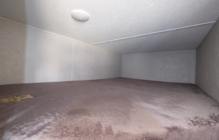 BUNKS HAVE LIGHTS AND USB PORTS