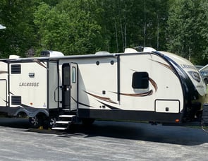 Prime Time RV LaCrosse 329BHT