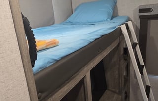 2 bedroom bunkhouse **First Responder Discount**