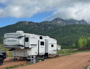 Palomino Columbus 379MB