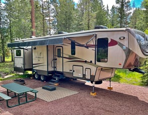 Heartland Gateway 3800 RLB