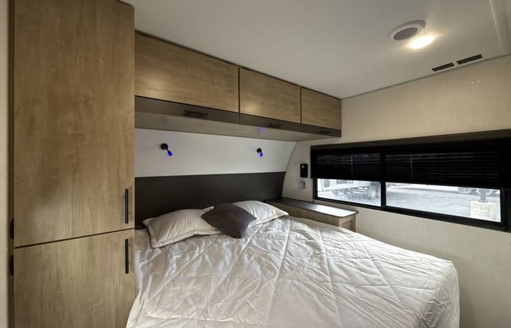 Main Bedroom with King Bed