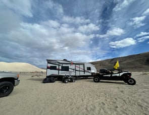 Forest River RV Shockwave 24RQMX