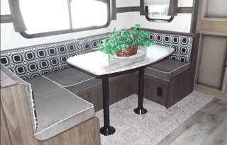 GLAMP IN STYLE: LUXURY 2 BED/1BA, FULL KITCHEN, TV