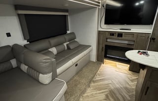 2022 Forest River Sleeps 9
