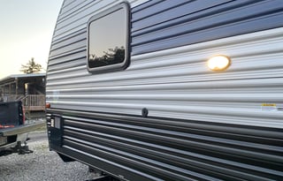 ToyHauler 2021 FR Cherokee Grey Wolf 26RR