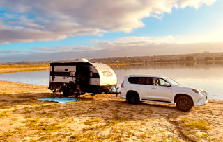 **Rent my 2022 RV Delivered to RV Parks+Sleeps 5**